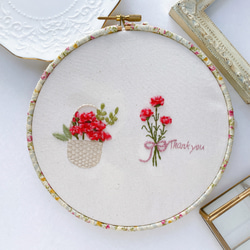 Creema限定！制作刺繍キット・母の日にお勧め、花びら楽しむカーネション刺繍(動画で学べる) 3枚目の画像