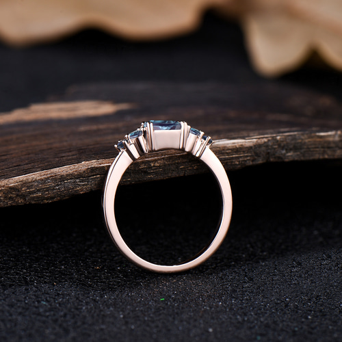 6月の誕生石 アレキサンドライト 結婚指輪 9月の誕生石 ブルー