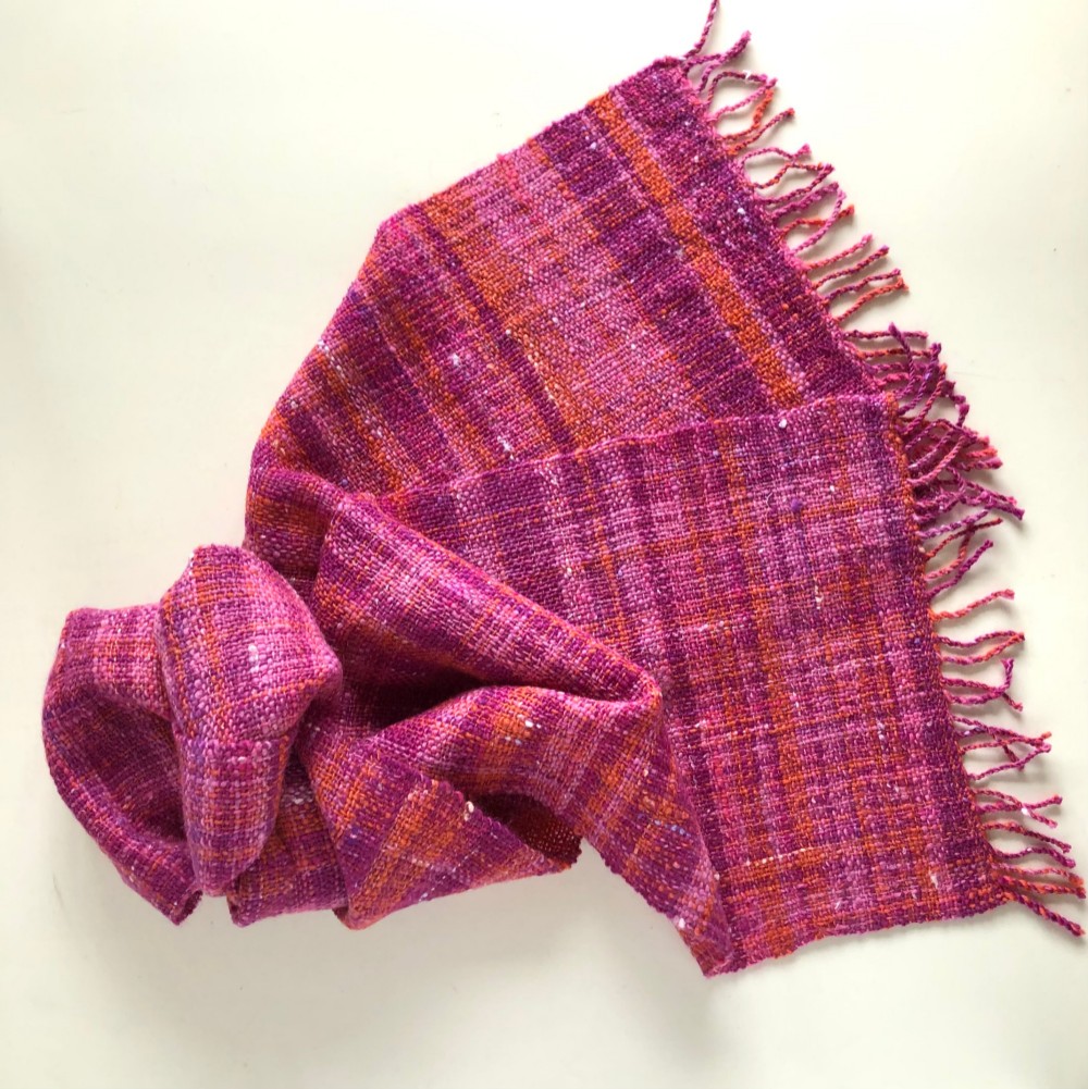 手紡ぎ/手織りマフラー 「ファンシーチェック〜スカーレット」