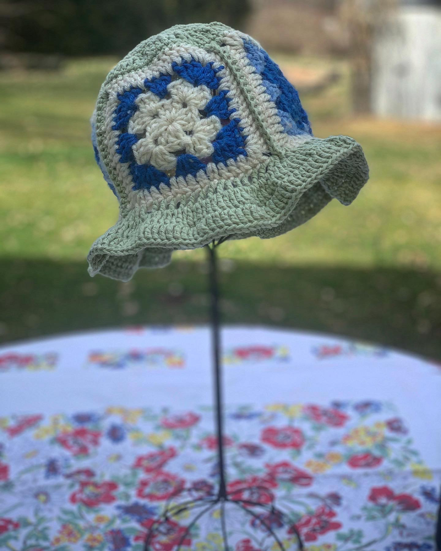 70年代made in USAアップサイクルgranny square バケツハット【ビンテージ+アップサイクル品】