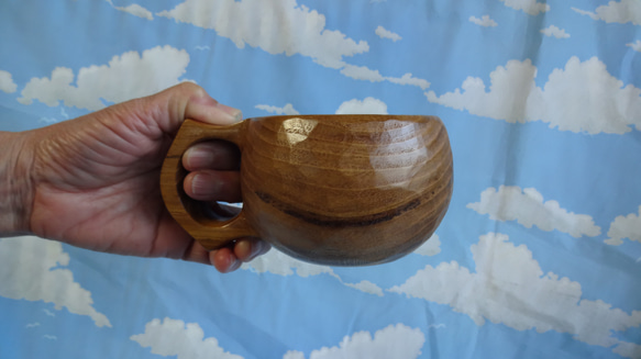 茶色い真桑の一木彫りコーヒーカップ　 9枚目の画像