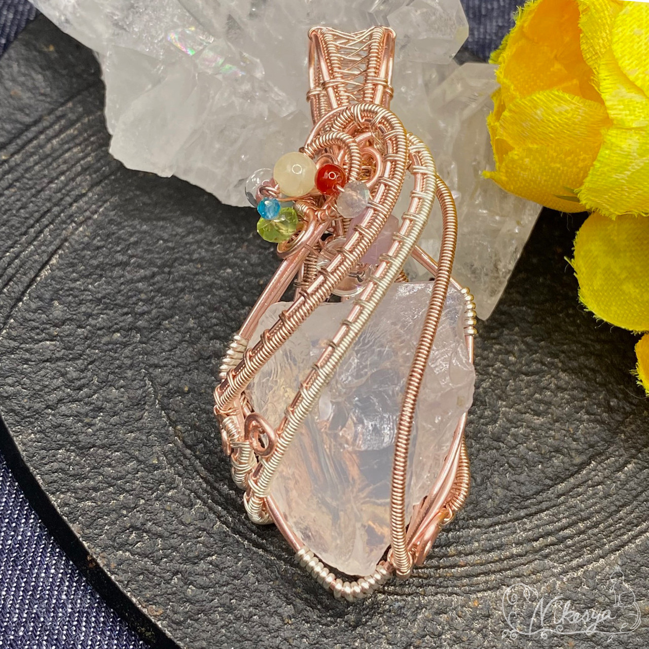 【ワイヤーアクセサリー】 スノークォーツ原石のペンダントトップ【送料無料】