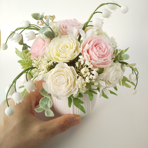 ハンドメイド／薔薇雑貨／リース／クレイフラワー／フラワーアレンジメント／粘土 ハンドメイド／薔薇雑貨／シックなバラのリース／クレイフラワー