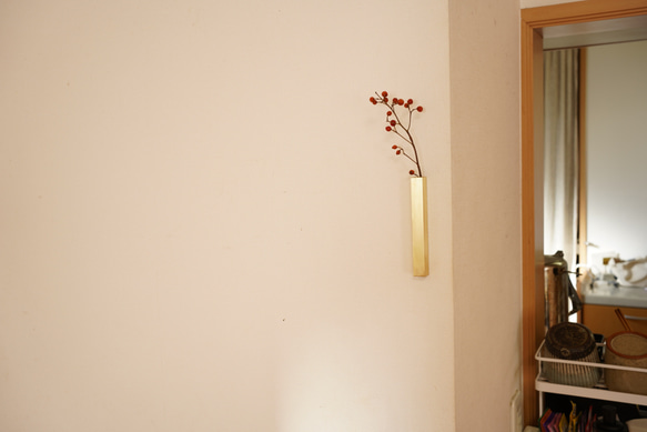 　真鍮製一輪挿し　□15 9枚目の画像