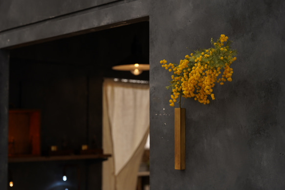 　真鍮製一輪挿し　□15 4枚目の画像