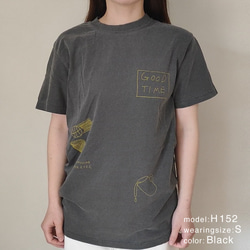 らくがき 半袖 Tシャツ 黒 S,M,L  綿100％   大人服 ユニセックス ヴィンテージライク　夏 1枚目の画像