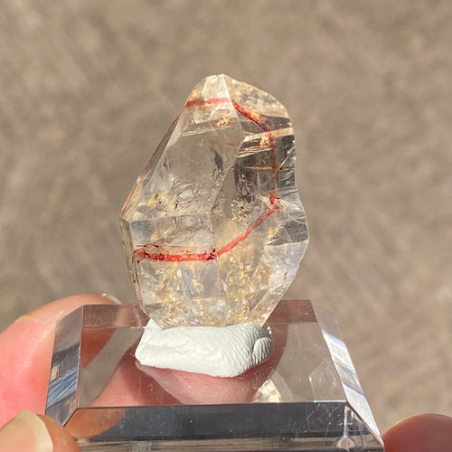 超レア❢超高品質のニューヨーク産ハーキマーと宝石質サファイアのブレス❥ 水入り・UVリアクト♢NY ハーキマークォーツ 鉱物標本 02 原石 天然石