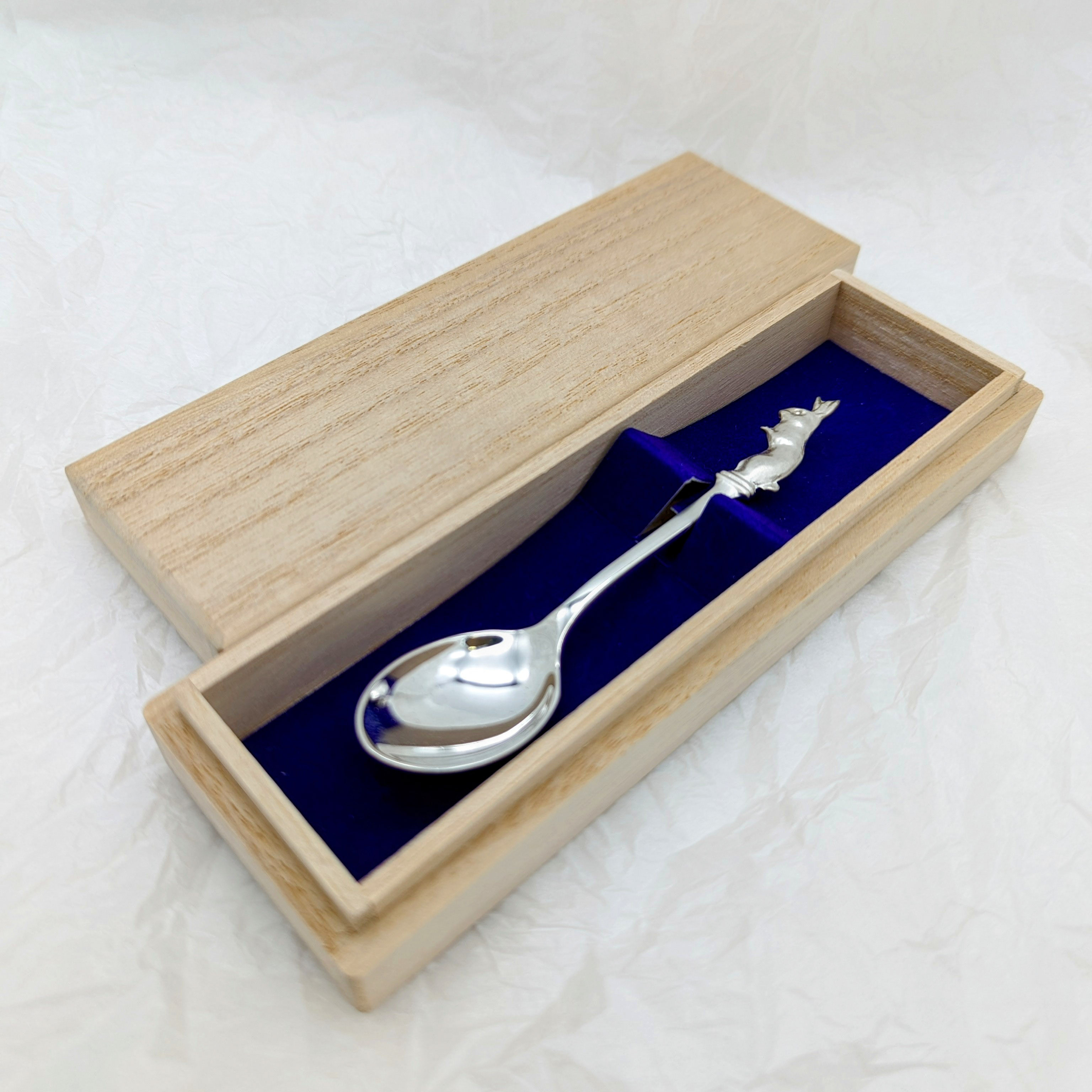 銀製　干支　コーヒースプーン(卯)