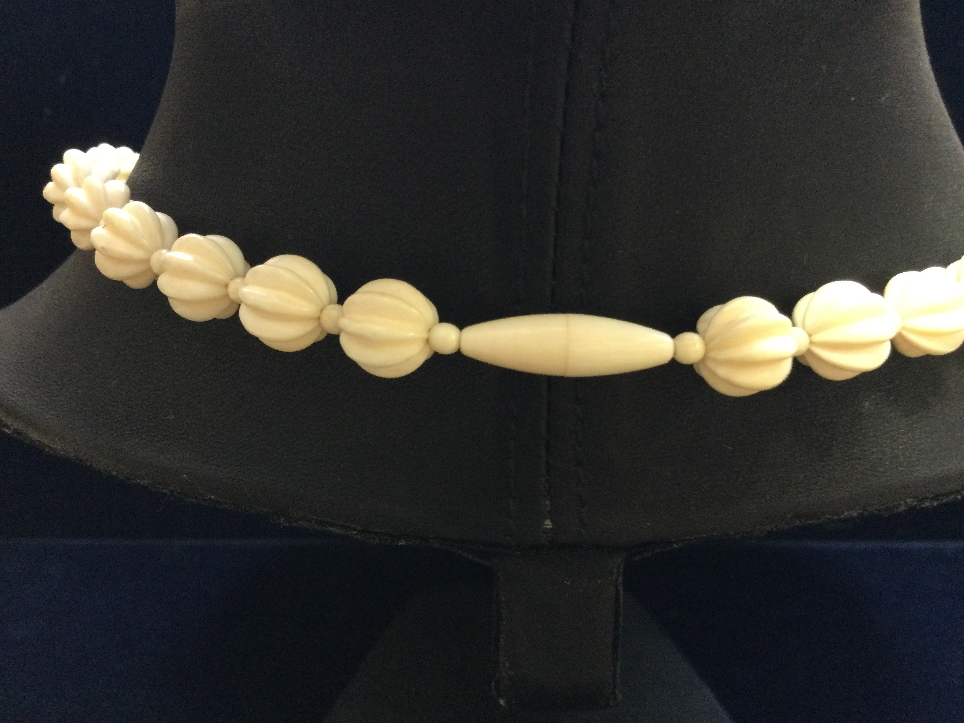 ☆本象牙ネックレス　A-51 ※