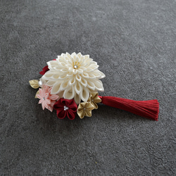 ダリアの華恋✤2wayヘアクリップ　つまみ細工　髪飾り　成人式　卒業式　七五三　結婚式のお呼ばれ　フォーマル　プレゼント 3枚目の画像