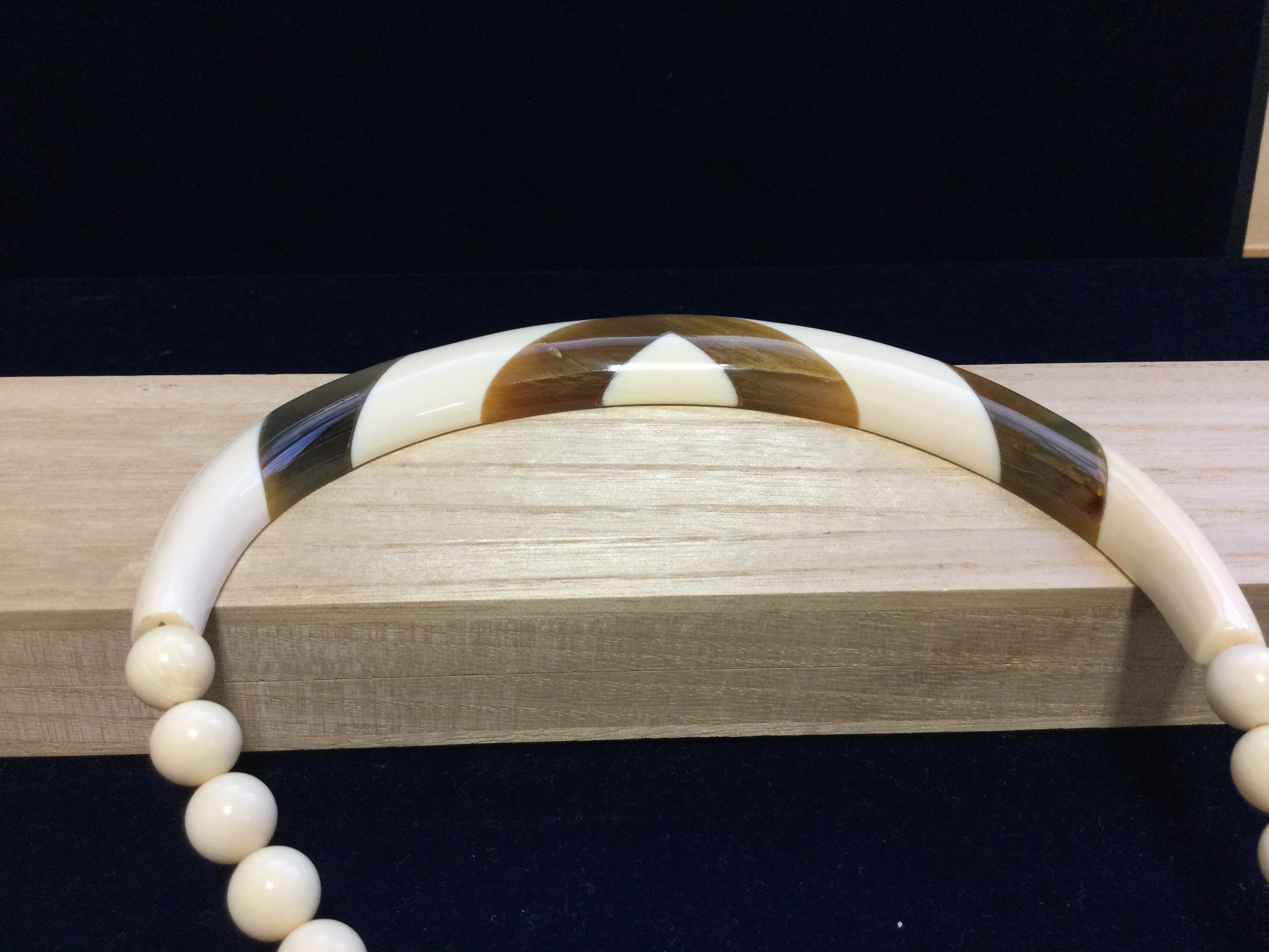 ☆本象牙＆水牛ネックレス　A-65 ※