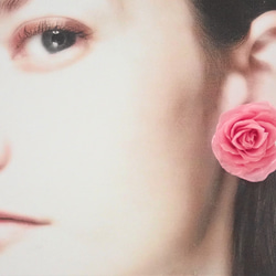 本物の花　ローズメリアのピアス　プリンセスピンク　パールキャッチ　Tenshinranman’s Rosemantic 7枚目の画像