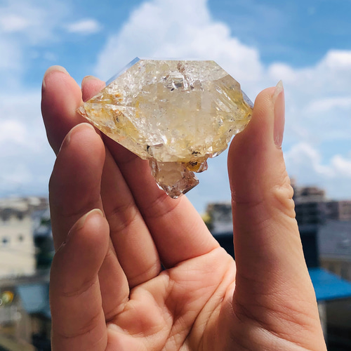 大粒!虹入りハーキマーダイヤモンド原石 天然石 虹色の星 通販 大粒!虹入りハーキマーダイヤモンド原石 天然石 虹色の星 通販
