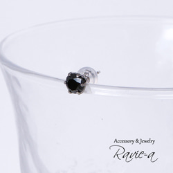 pt900 1 顆黑色鑽石耳環 0.5 克拉 單耳男女皆宜 第5張的照片