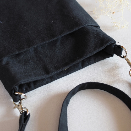 ロラライハリス♡ブラックWデニム♡刺繍のサコッシュ♡ポシェット♡ ロラライハリス♡ブラックWデニム♡刺繍のサコッシュ♡ポシェット♡