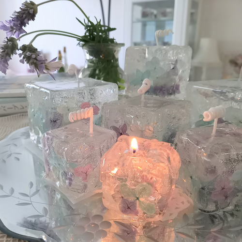 完売】ボタニカルキャンドル 紫陽花