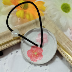 くるみボタン ヘアゴム 猫ちゃんと桜 2枚目の画像