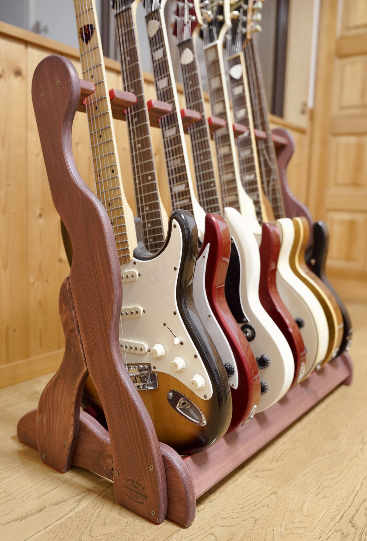 24時間以内に発送】手作り木工 木製ギタースタンド （ワイン