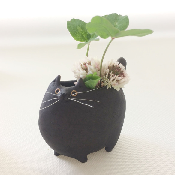 [受注制作]テクテクNEKO TSUBO（素焼きの猫　花器） 8枚目の画像