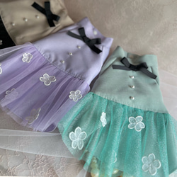 【犬ドレス】可愛い小花付き　ミントグリーン❤️チュールスカート　パール飾り❤️おしゃれお出かけドレス　SML 受注生産 10枚目の画像