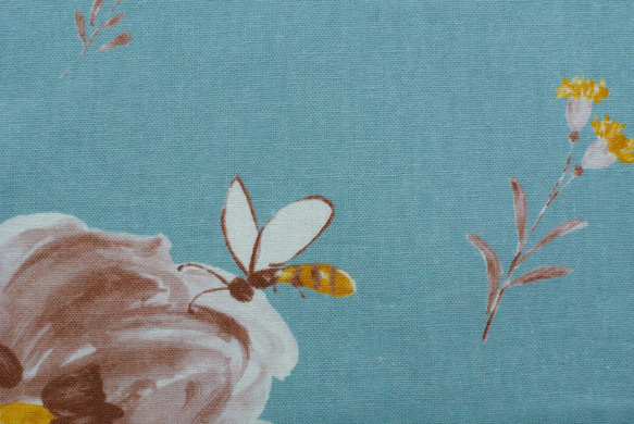 ４５×３５大きめハーフリネンのレッスンバッグ　オリジナル　花とミツバチ　ターコイズブルー　★プレミアムコレクション★ 2枚目の画像