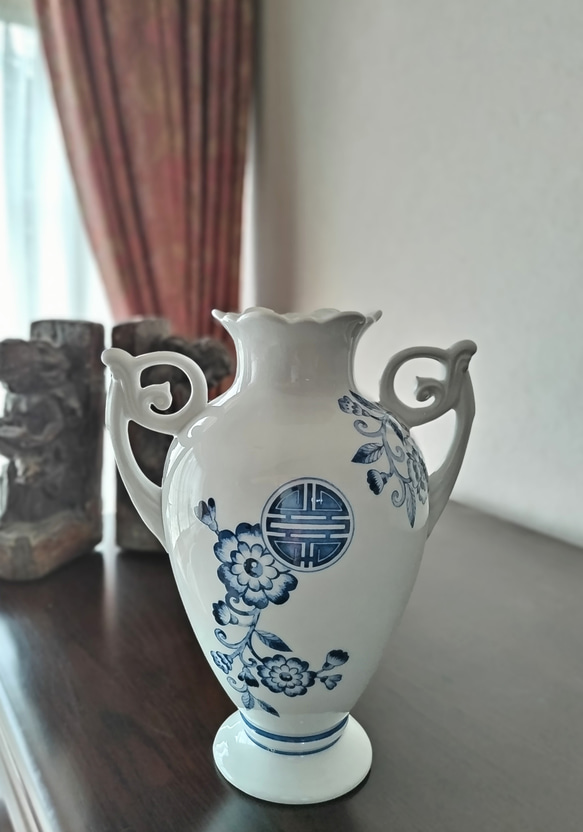 ブルーシノワズリの花瓶 5枚目の画像