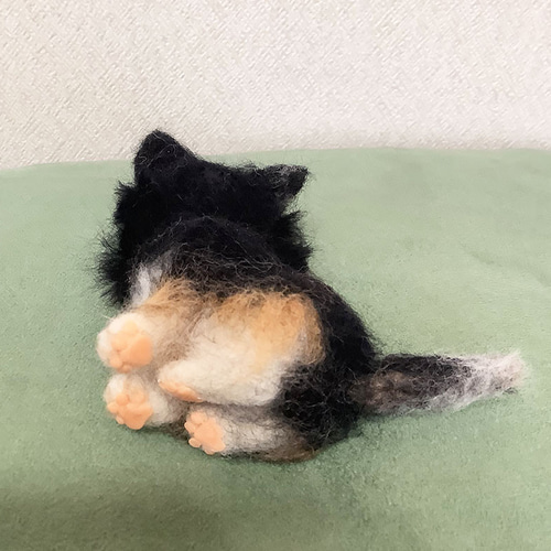 羊毛フェルト チワワ ブラックタン チワワぬいぐるみ チワワ置物