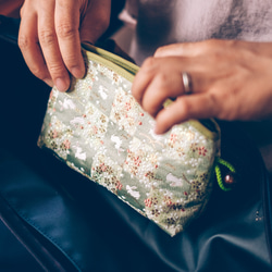 日本製】 京都西陣織 ポーチ /makeup-bag 和柄ポーチ GREEN/市松兎