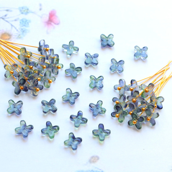 オリジナル新作★7mmミニお花　アジサイ　ガラスビーズ  パープル×ネイビーグラデーション 18枚目の画像