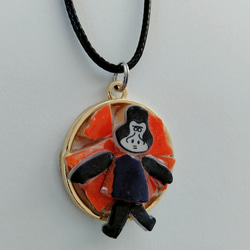 チュニジア陶器のカケラ　ネックレス　ペンダント　ゴリラのゴッさん　オレンジ 2枚目の画像