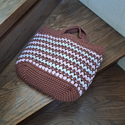 模様編みのトート型バッグ 2枚目の画像
