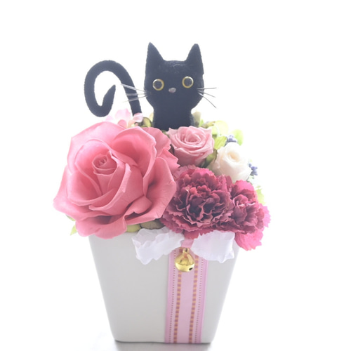 花と猫【ピンク】プリザーブドフラワー 猫 カーネーション 薔薇