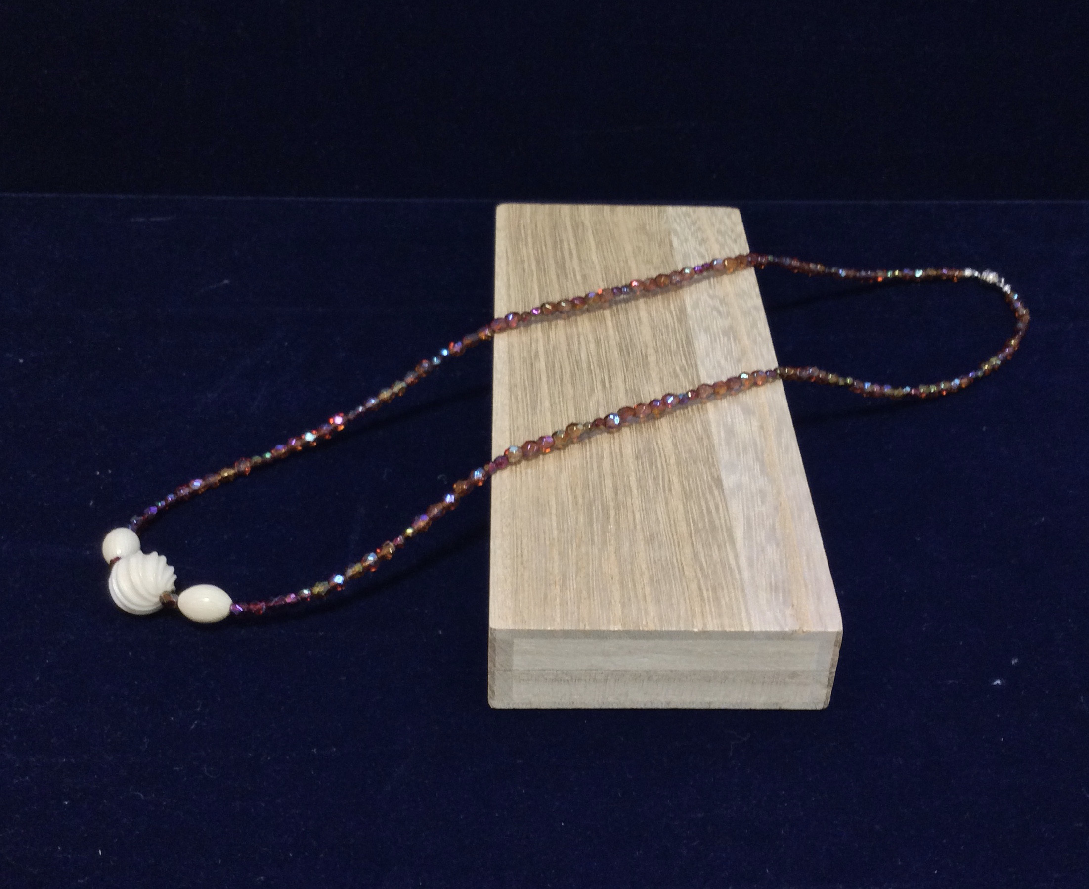 ☆本象牙＆チェコビーズネックレス　A-78 ※