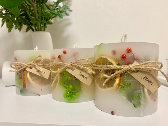 プレゼントにもぴったり！ドライフルーツを詰め込んだボタニカルキャンドル〜green&fruits〜 3枚目の画像