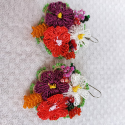oya刺繍ピアス　フルーツとお花のパラダイス　　　伝統工芸品　1点もの　1129 6枚目の画像
