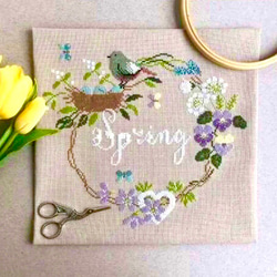 クロスステッチ刺繍キット Spring 1枚目の画像