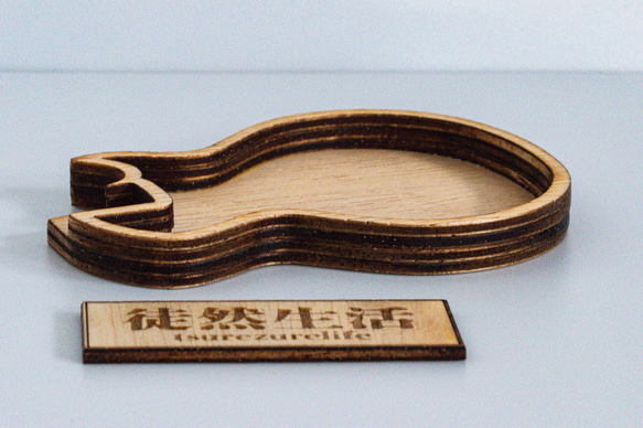 ギターピック皿 木製トレイ ウッドクラフト (エレキギターLP) 6枚目の画像
