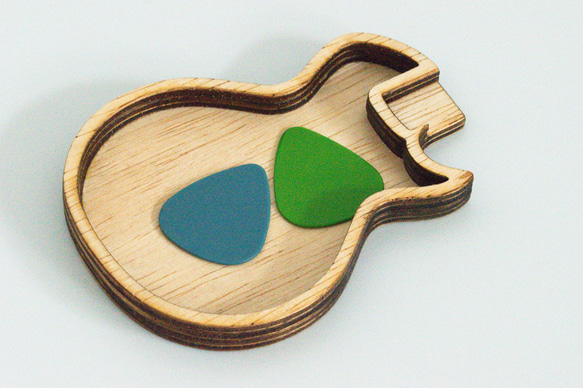 ギターピック皿 木製トレイ ウッドクラフト (エレキギターLP) 5枚目の画像