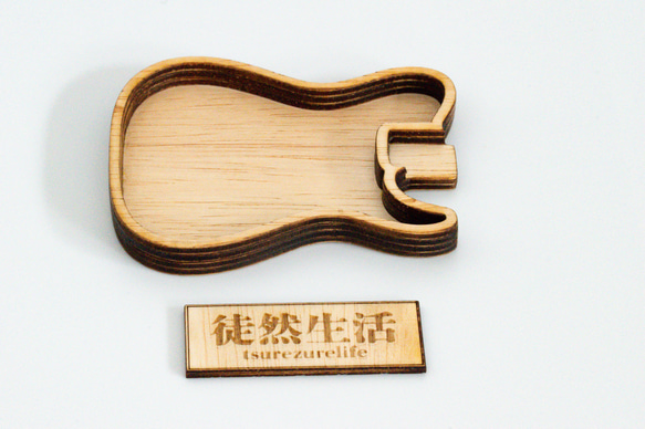 ギターピック皿 木製トレイ ウッドクラフト (エレキギターTL) 1枚目の画像