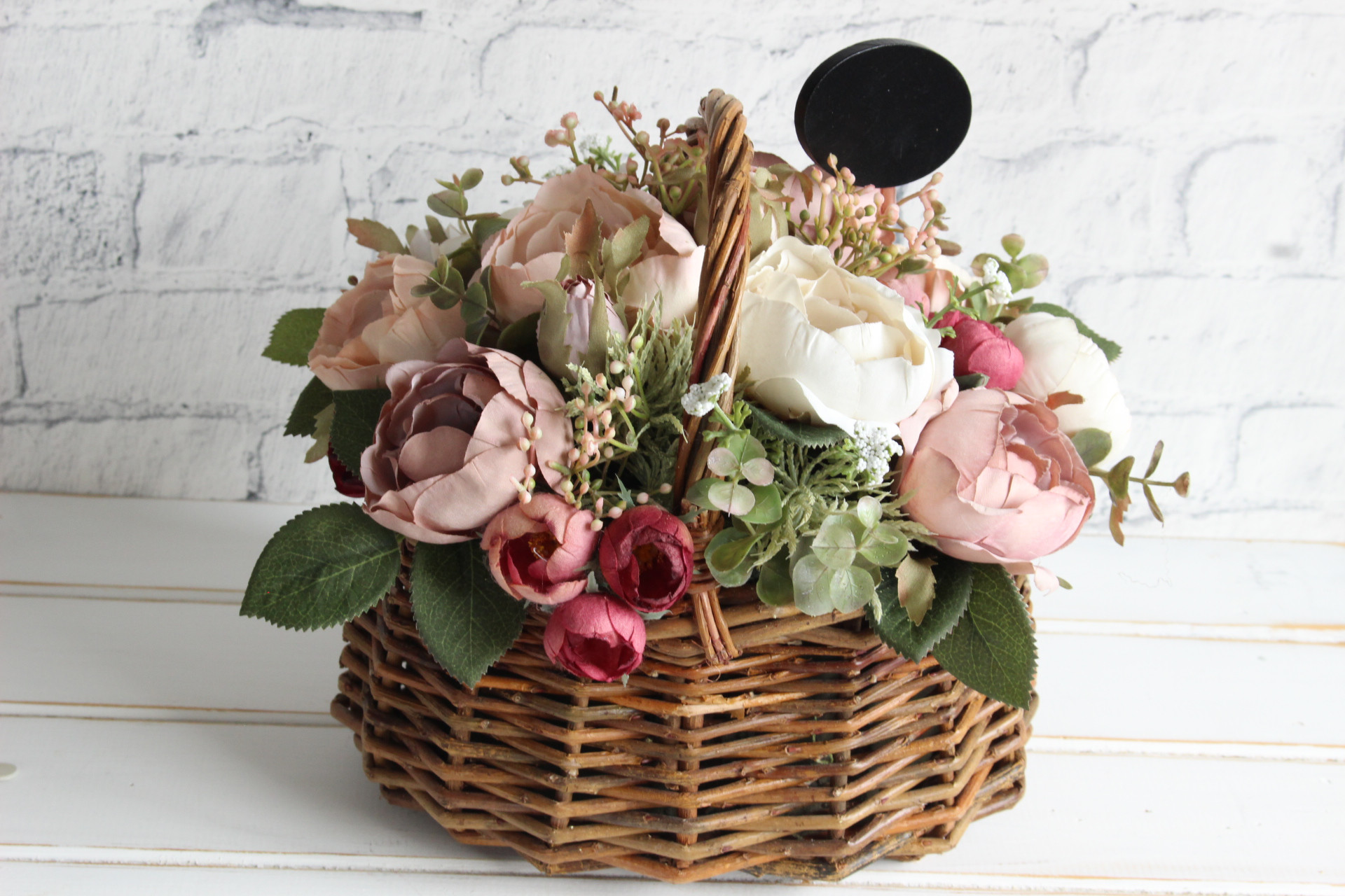 Antique Roses Basket