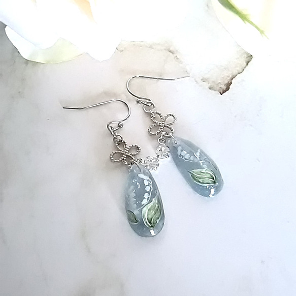 すずらんの青いピアス ＃1373 ピアス（フック・チェーン） natura-drop 