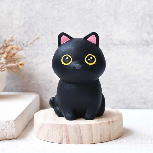 木製 　黒猫　 彫刻 　お座り猫　クロネコ 手彫り 木製 黒猫 彫刻 お座り猫クロネコ 手彫り