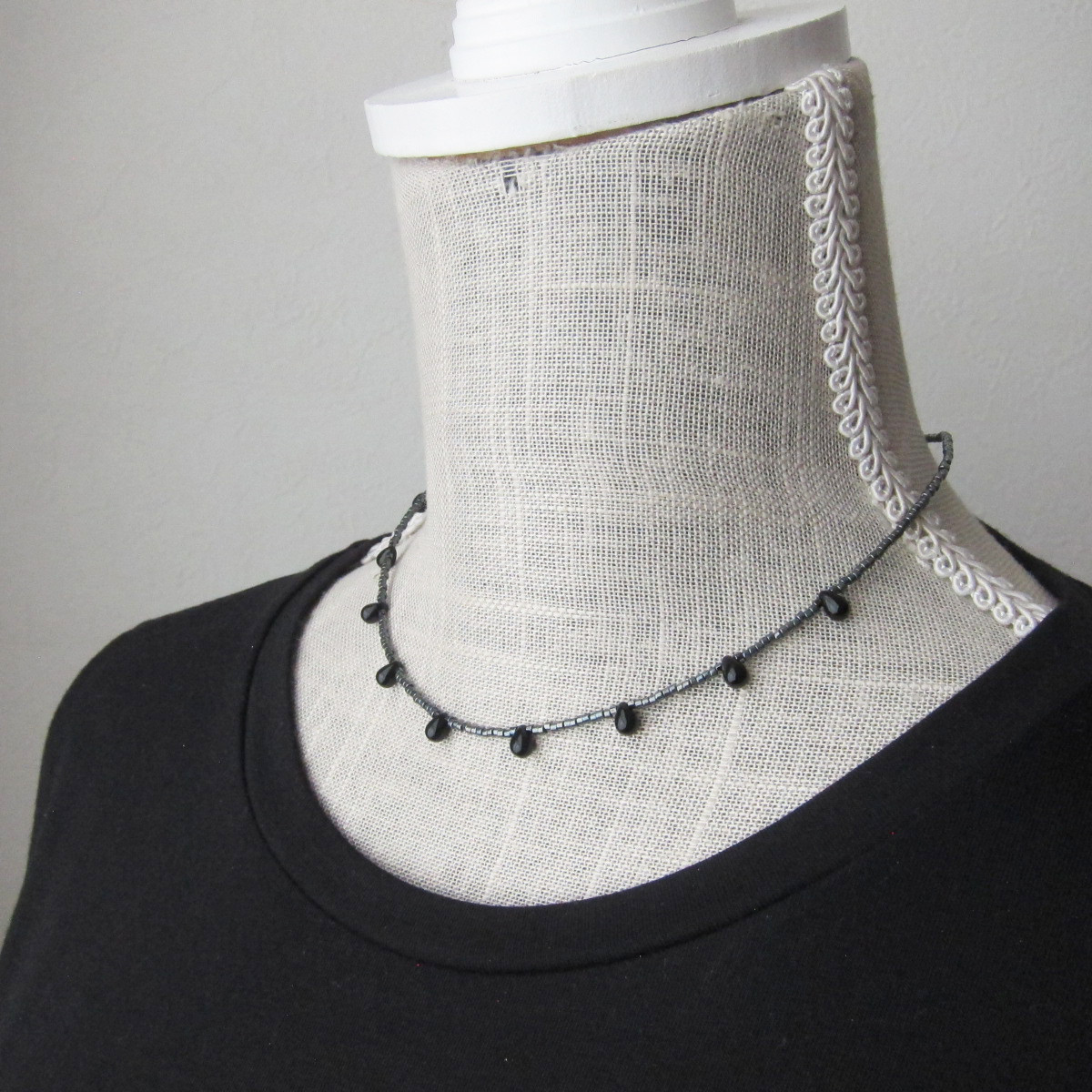 ヨーガンレールブラックビーズネックレス