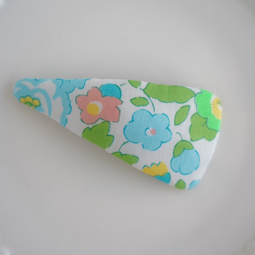 リバティ 大きい パッチンピン 三角パッチンピン プチギフト ヘア 