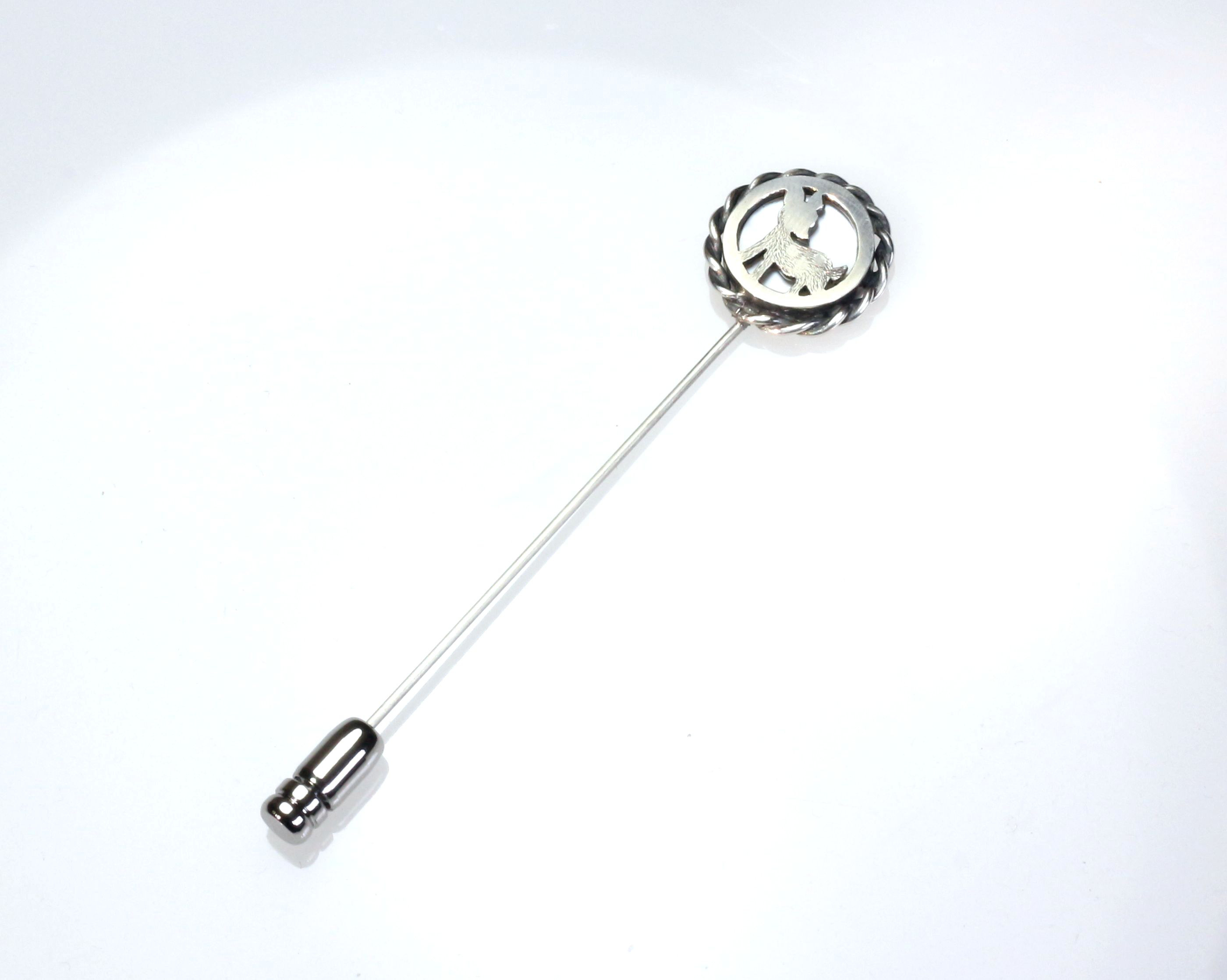 Sv925 白蝶貝・バンビのピンブローチ 14,399円