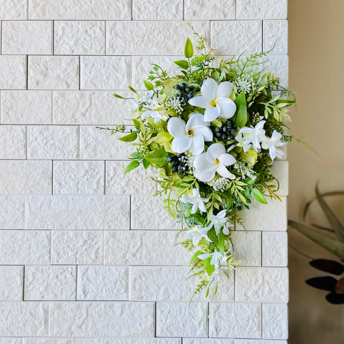 新春限定価格 ＜ ハワイアン ティアドロップリース＞ 『Hana