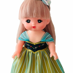 25cm 26cm人形用洋服　ソランちゃん服　レミンちゃんなど可愛いプリンセスドレス　リボン付き 2枚目の画像