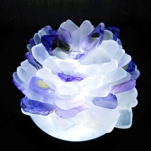 海灯花】シーグラスのお花のランプシェード ピンク×紫 黝簾石