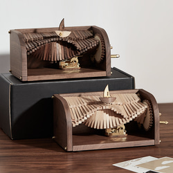 木箱の手回しオルゴールボックス 木製雑貨 癒し 波浪 玩具 手作り インテリア 誕生日プレゼント 3枚目の画像