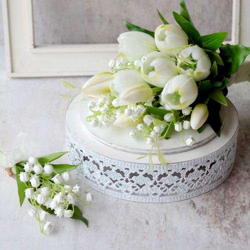 ウェディングブーケ】 前撮り用 ホワイトチューリップとスズランの